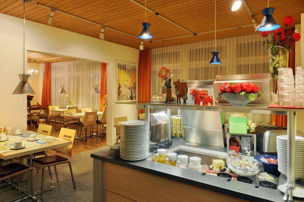 Hotel Derby - Action & Relax Hub Entrelagos
