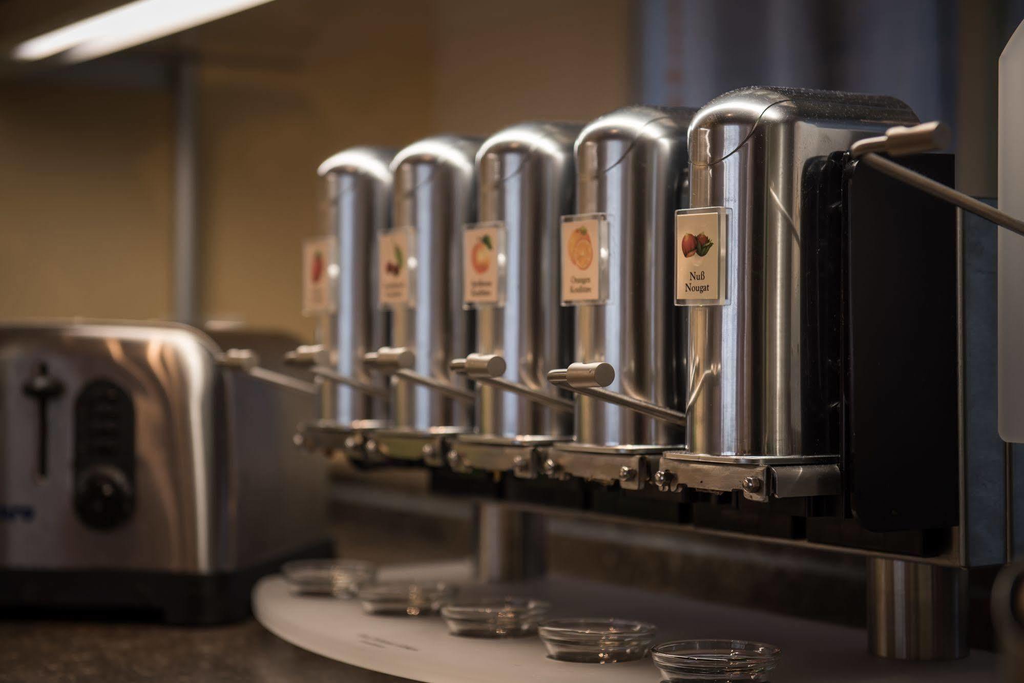 Derby - Action & Relax Hub Hotel 3*